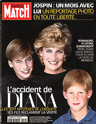 Paris Match couverture numéro 2559